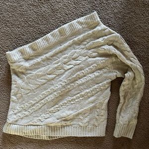 Woman’s one sleeved sweater. Size M. Worn once.